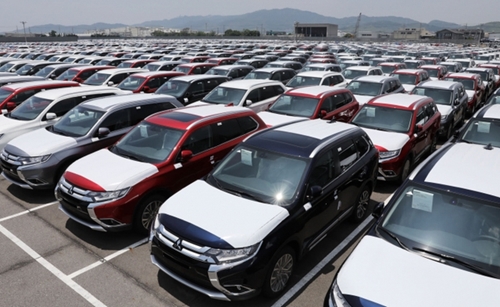 14.360 xe ô tô nguyên chiếc nhập khẩu trong tháng 7